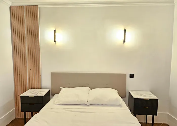 Highstay Champs Elysees Arc De Triomphe